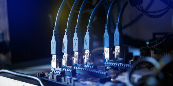 Infraestructura Común Telecomunicaciones en Penedès i Garraf · Instalación de infraestructura común de Telecomunicación Servicios de almacenamiento