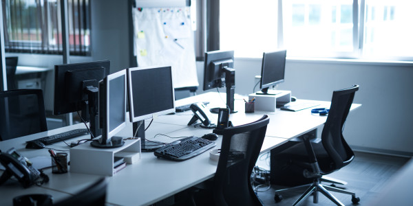 Proyectos de ICT Oficinas / Locales Comerciales en Penedès i Garraf · Proyecto Oficinas / Locales Comerciales Procesamiento remoto de datos