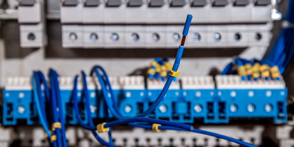 Infraestructura Común Telecomunicaciones Torrelles de Foix · Desarrollo de sistemas de conectividad para dispositivos inteligentes