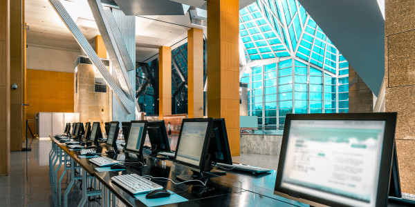 Proyectos de ICT Oficinas / Locales Comerciales  Igualada · Servicios de Internet y Telefonía