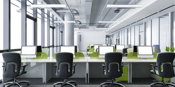 Proyectos de ICT Oficinas / Locales Comerciales  Igualada · Infraestructura de Redes y Conectividad